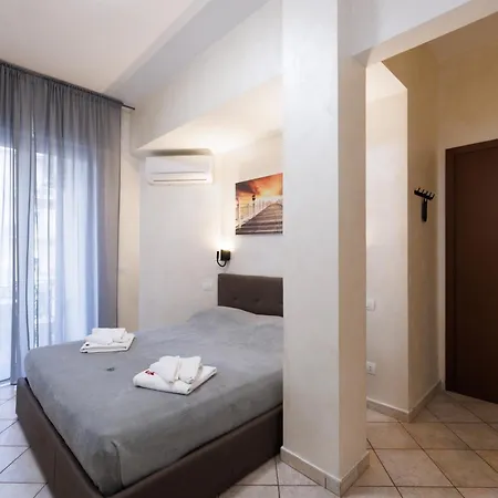 Hotel Roma Marine House Lido di Ostia Esterno foto